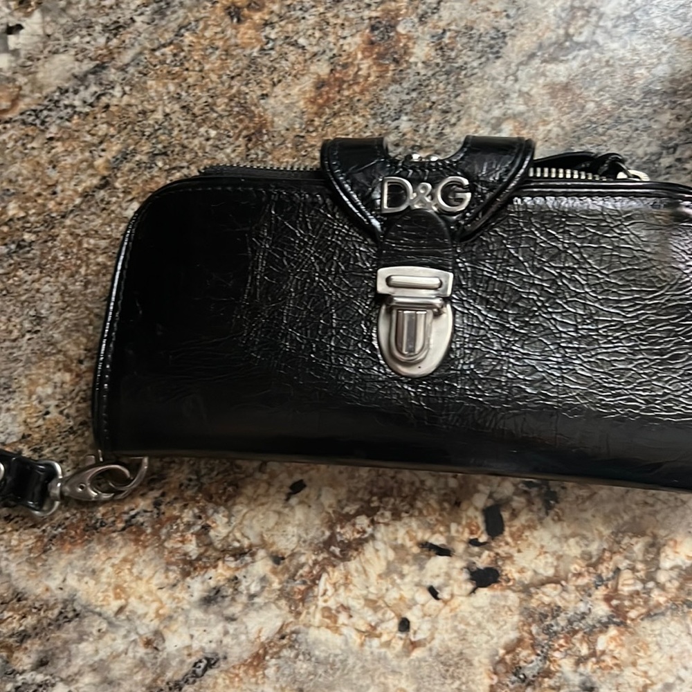 Gorgeous black leather D&G clutch